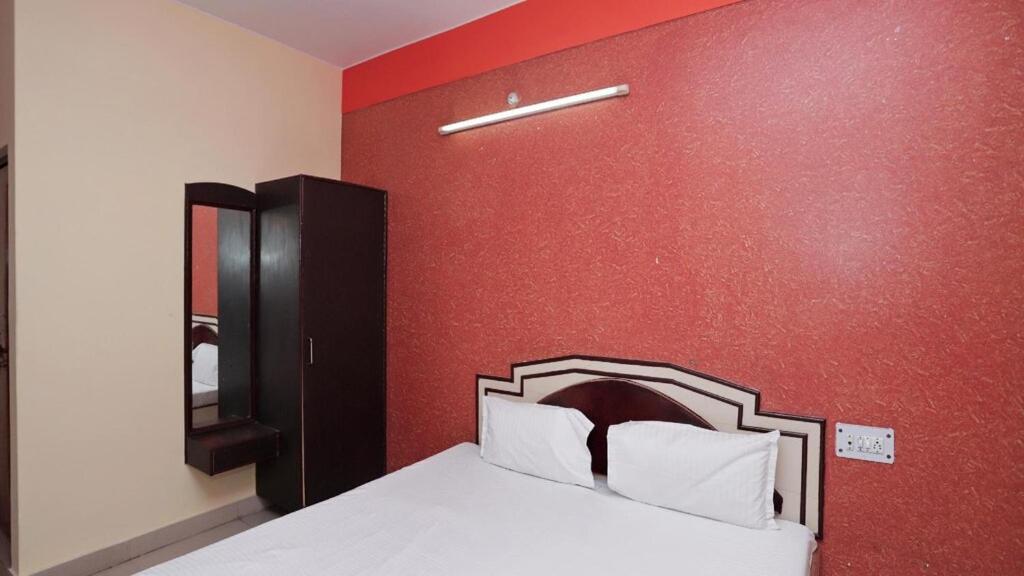Hotel Mohan By Wb Inn อัครา ภายนอก รูปภาพ