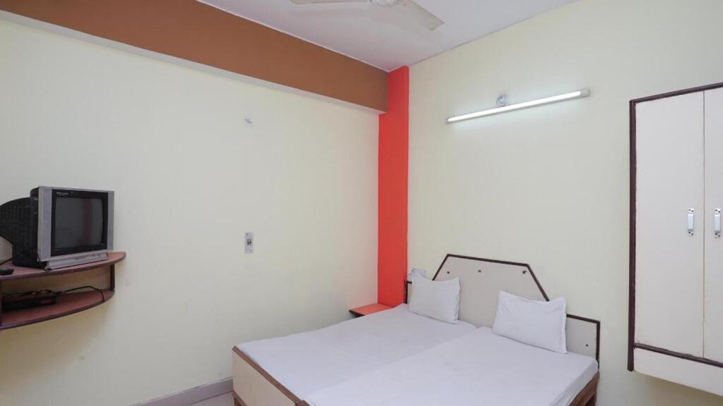 Hotel Mohan By Wb Inn อัครา ภายนอก รูปภาพ